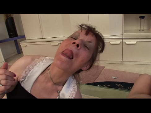 ❤️ Kaks vanaema ja üks vanaisa teevad kolmekesi ❌ Pornovideo at us ❌❤
